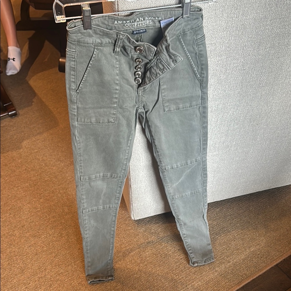 American Eagle Outfitters Gray Skinny Jeans